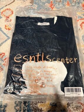 ESNTLS Center Short Sleeve Tee - Black
